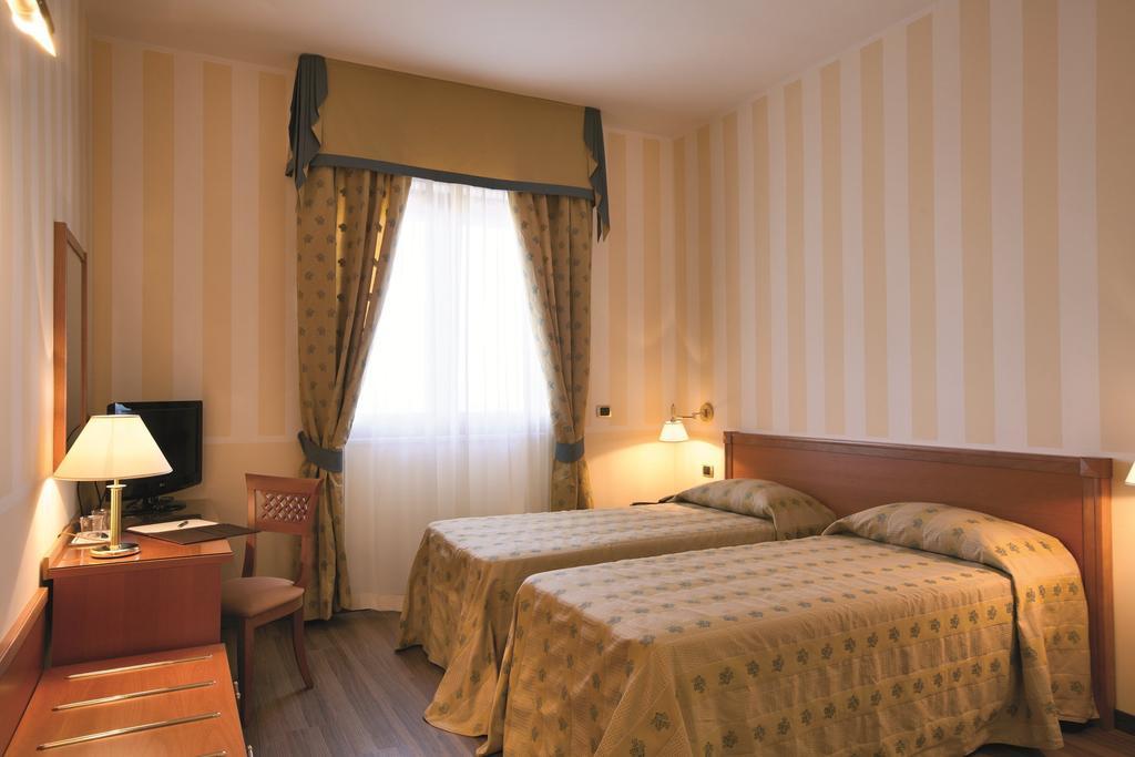 Park Hotel Elizabeth マリオット 部屋 写真