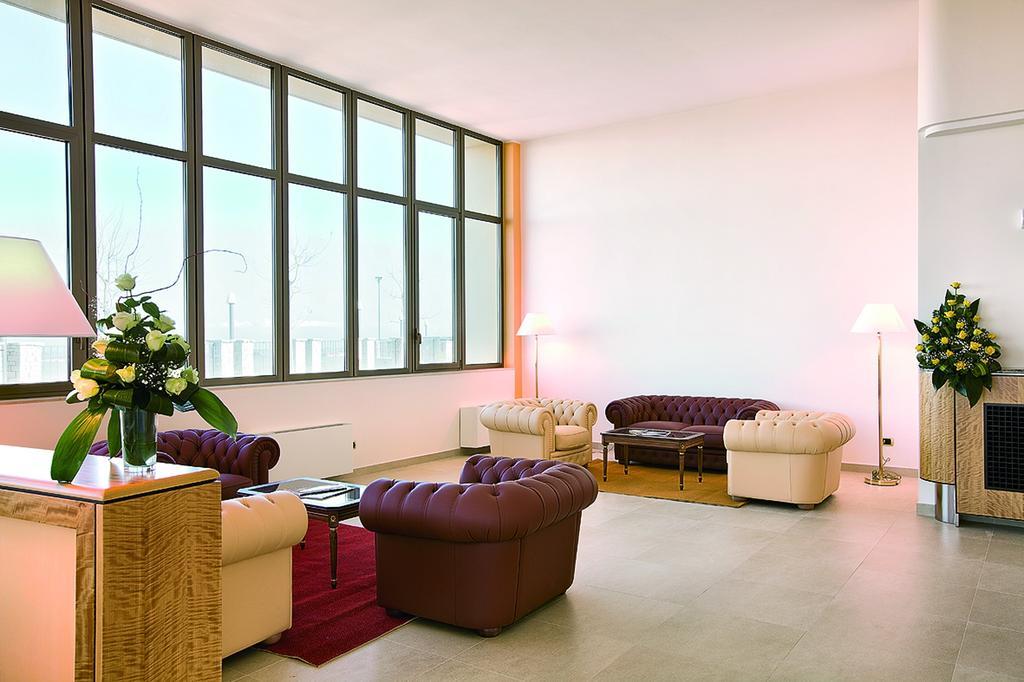 Park Hotel Elizabeth マリオット エクステリア 写真